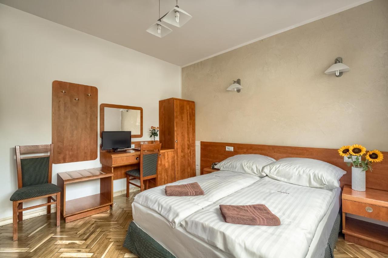 Sarenka Hotell Krynica-Zdrój Exteriör bild
